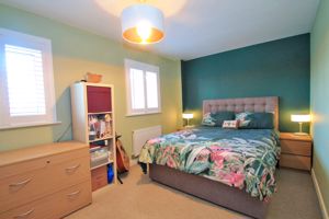 Photo 25- click for photo gallery